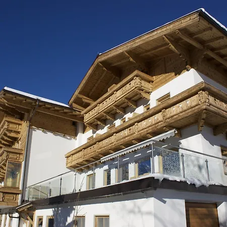 In Wald Near Zillertal Arena Domek alpejski *