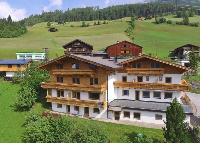 Chalet In Wald Near Zillertal Arena